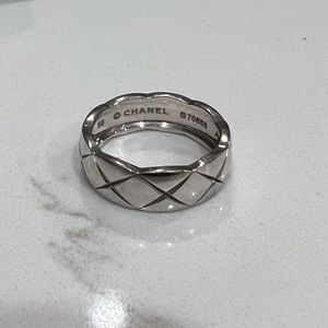 White Gold Chanel Coco Crush Ring